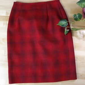 vintage 100% pure wool mini skirt